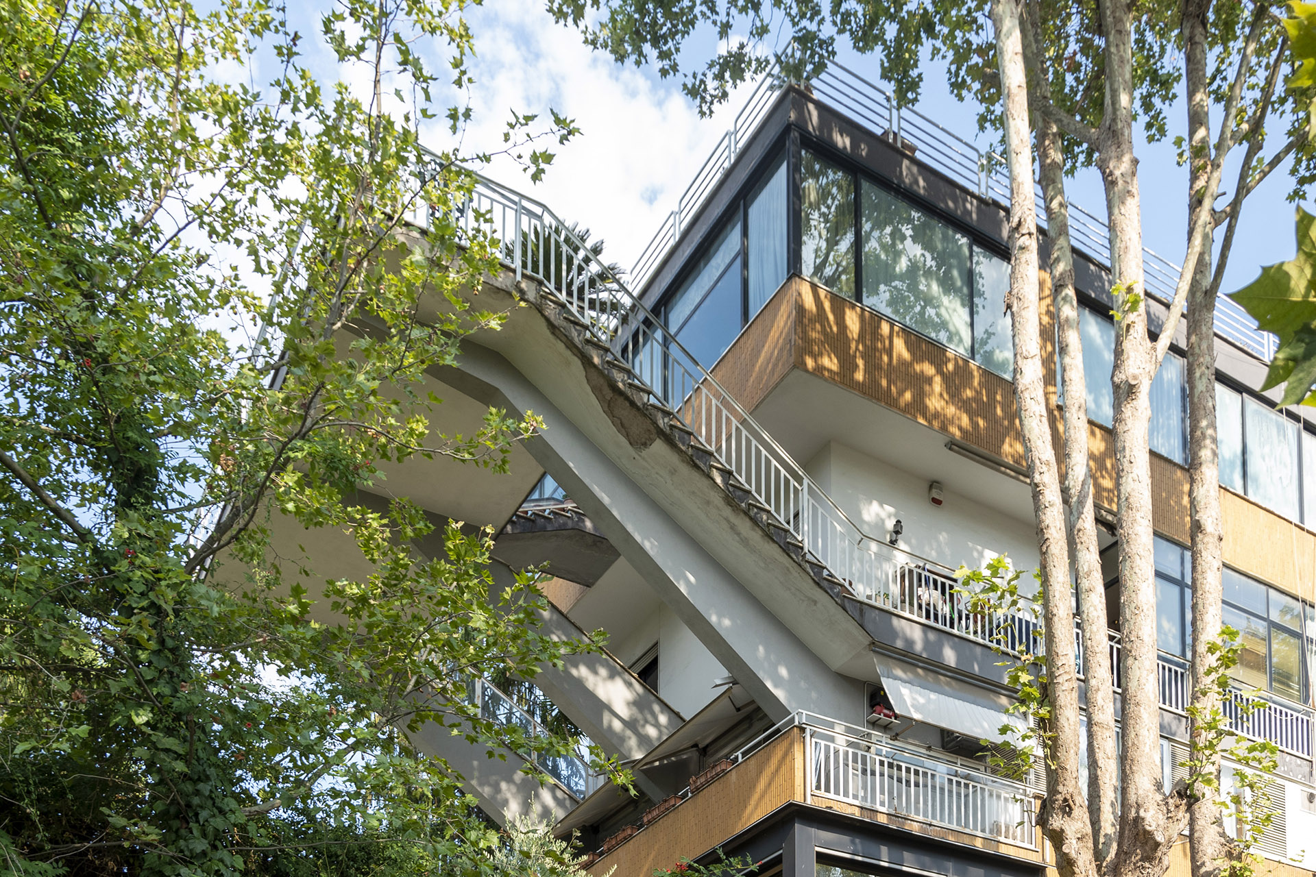 Particolare del terrazzo in aggetto