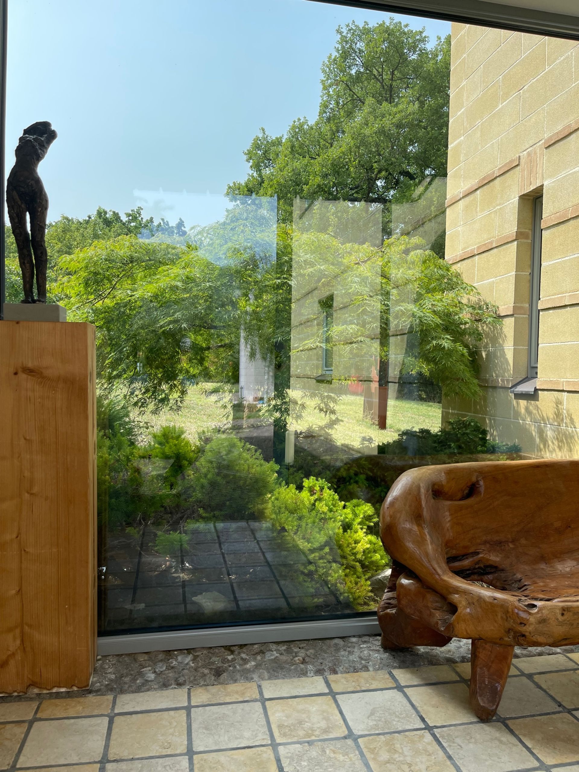 vetrata su passaggio