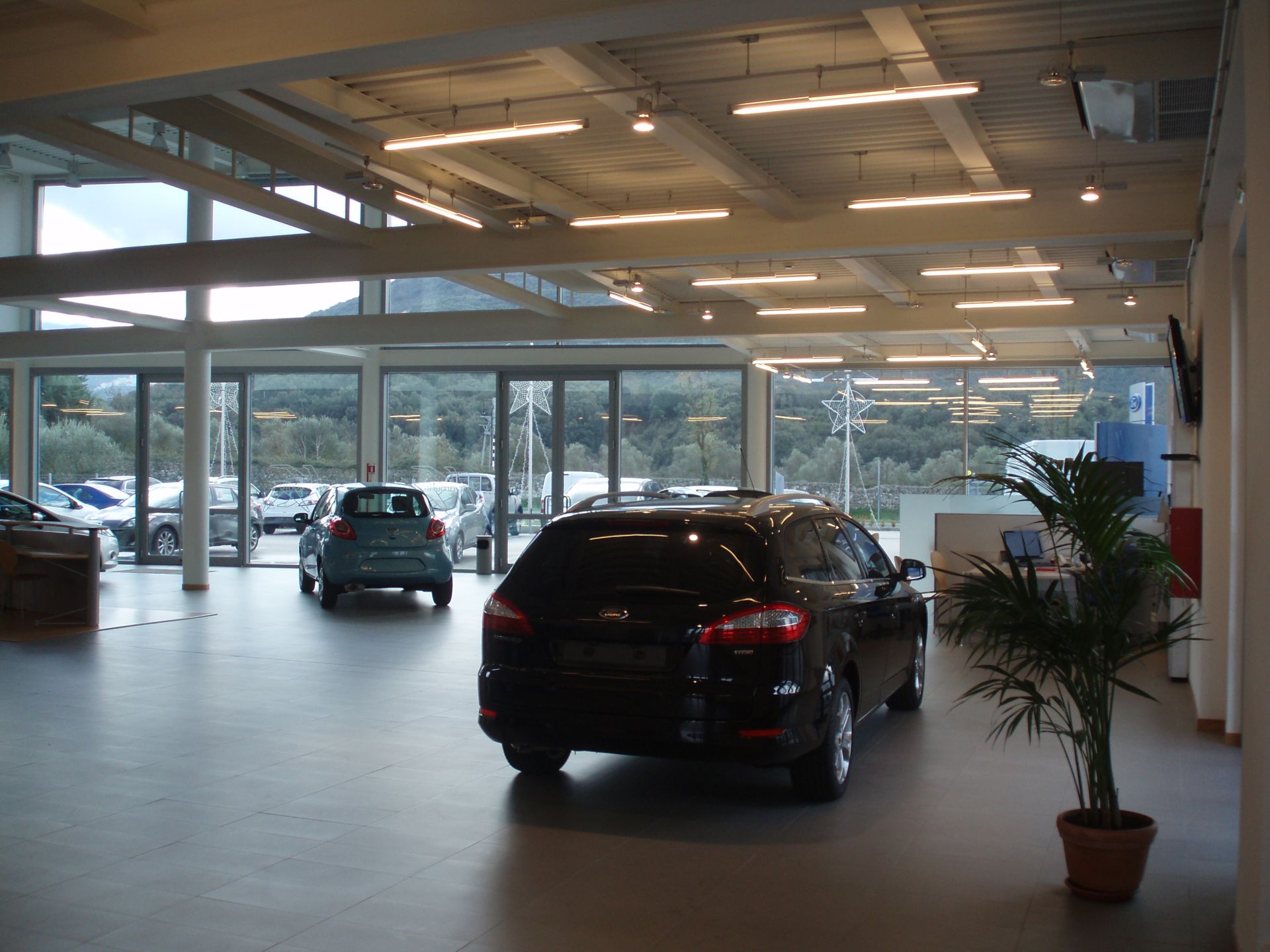 piano terra - showroom