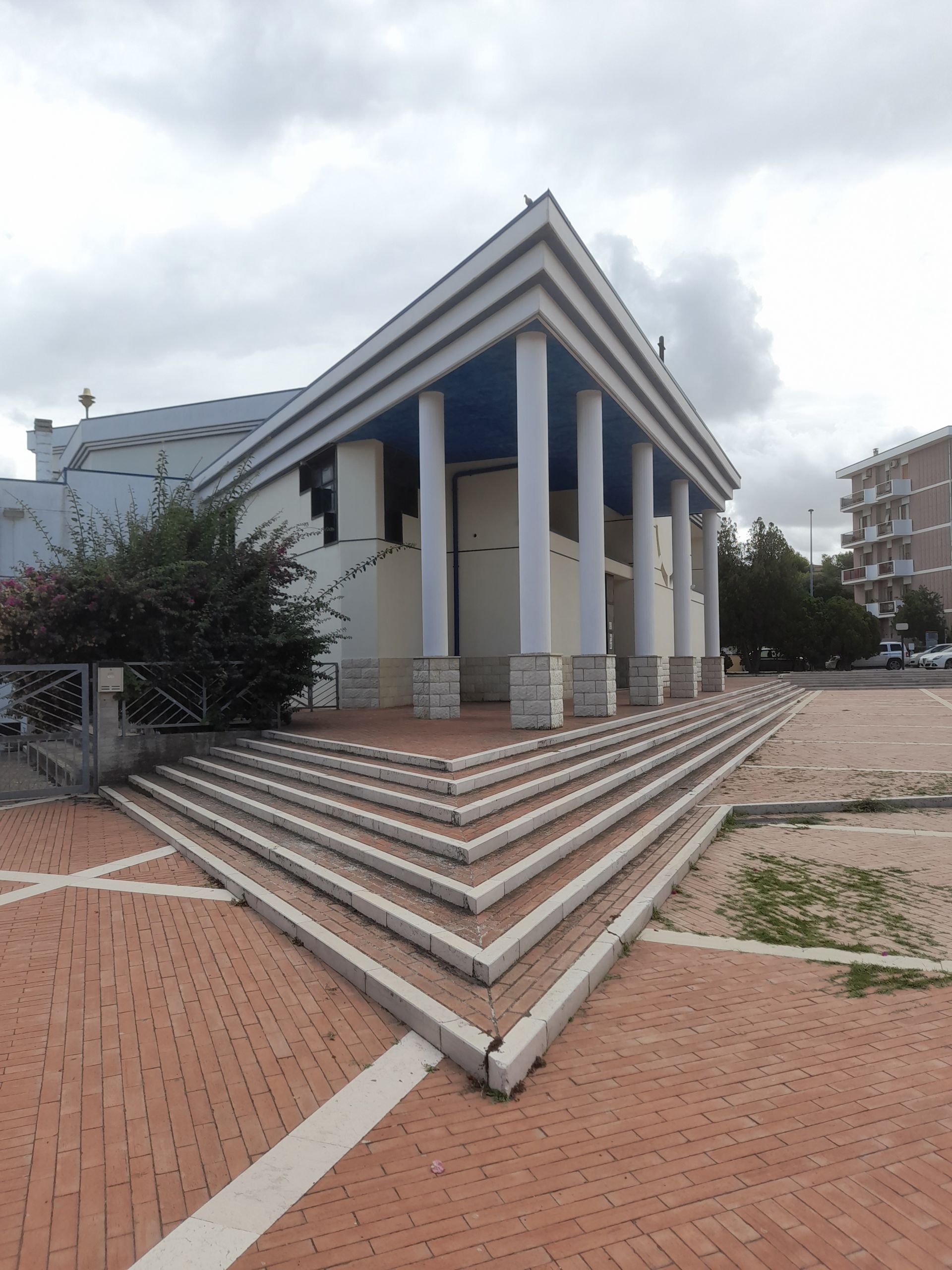 facciata principale - portico