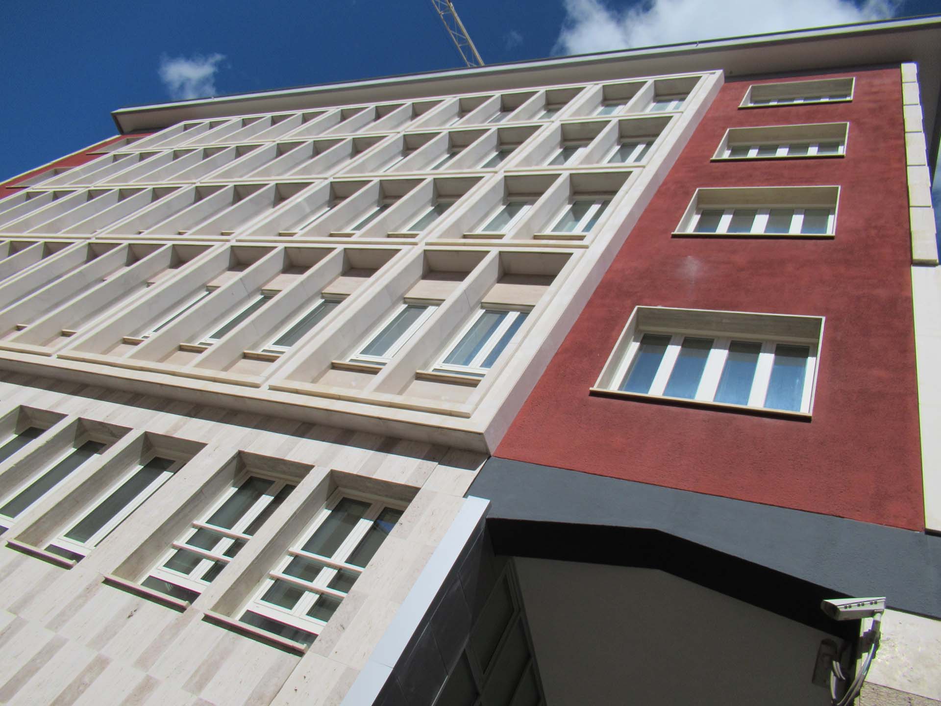 vista fronte su via Sant'Eusanio