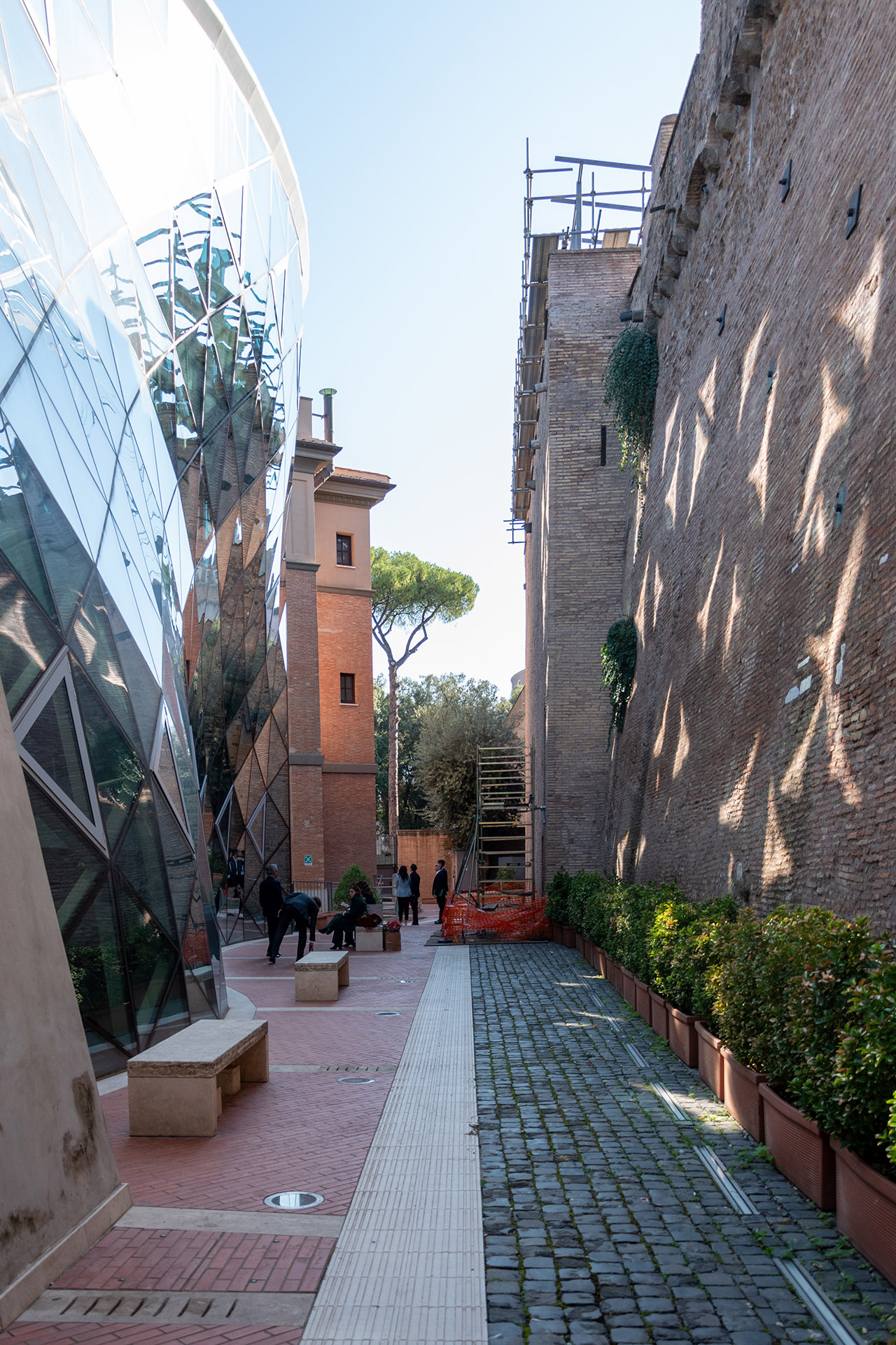 Passaggio tra biblioteca e passetto papale