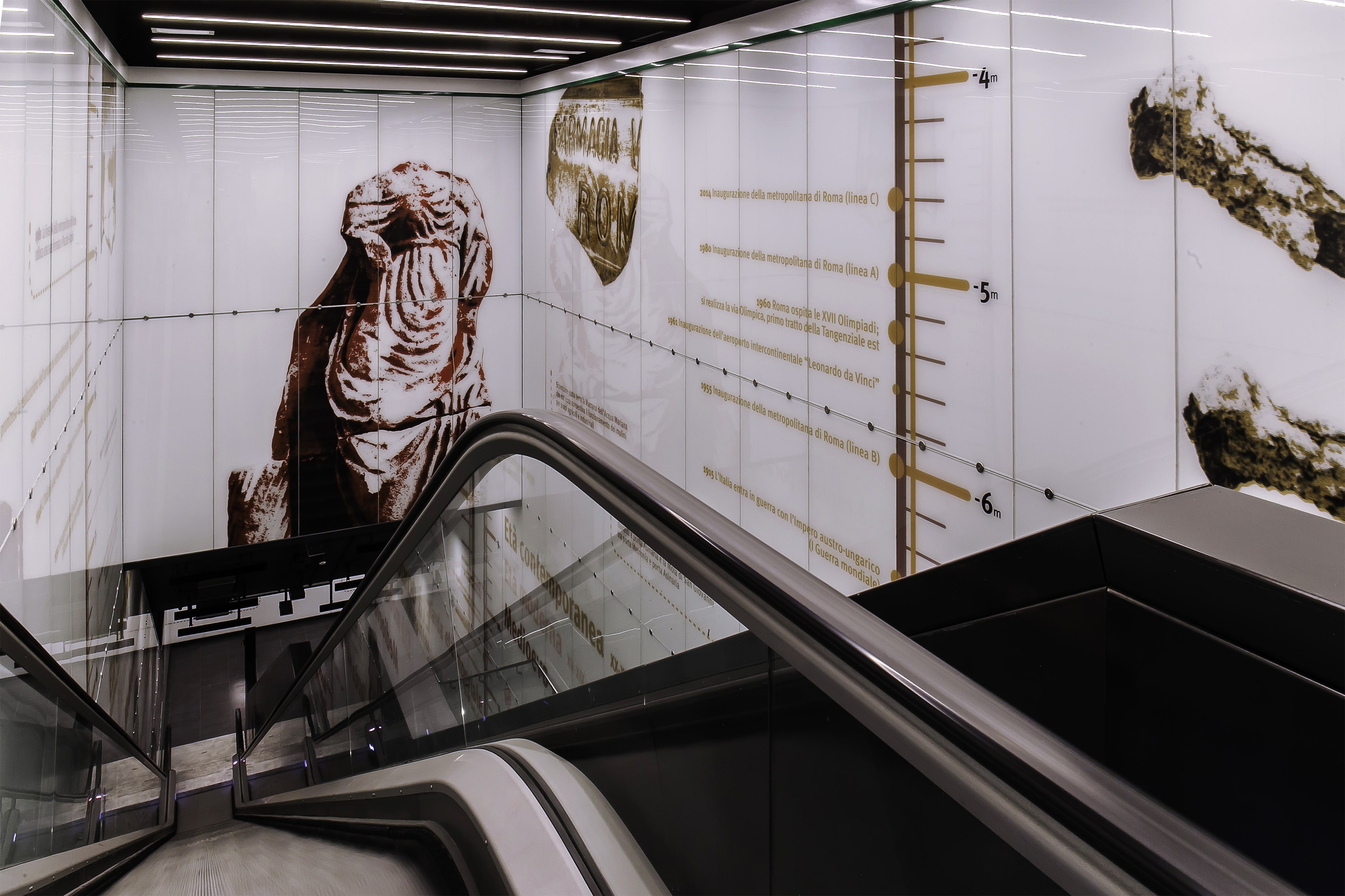 Particolare delle scale mobili 