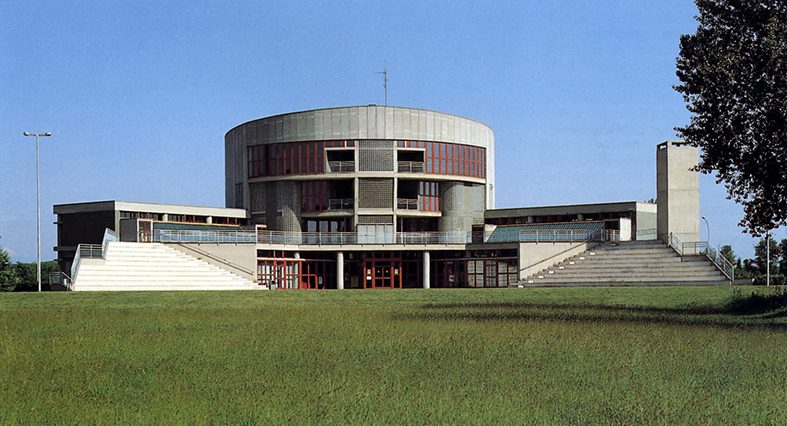 Municipio. Vista ovest 