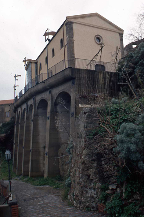 Vista d'esterno del complesso architettonico