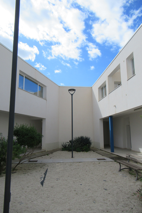 Vista del chiostro interno al complesso parrocchiale