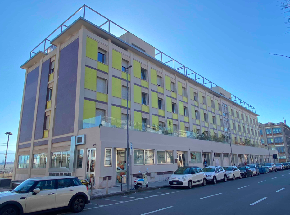 Prospetto principale via Garibaldi