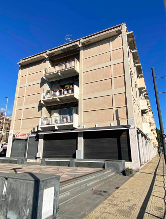 Prospetto laterale sud 