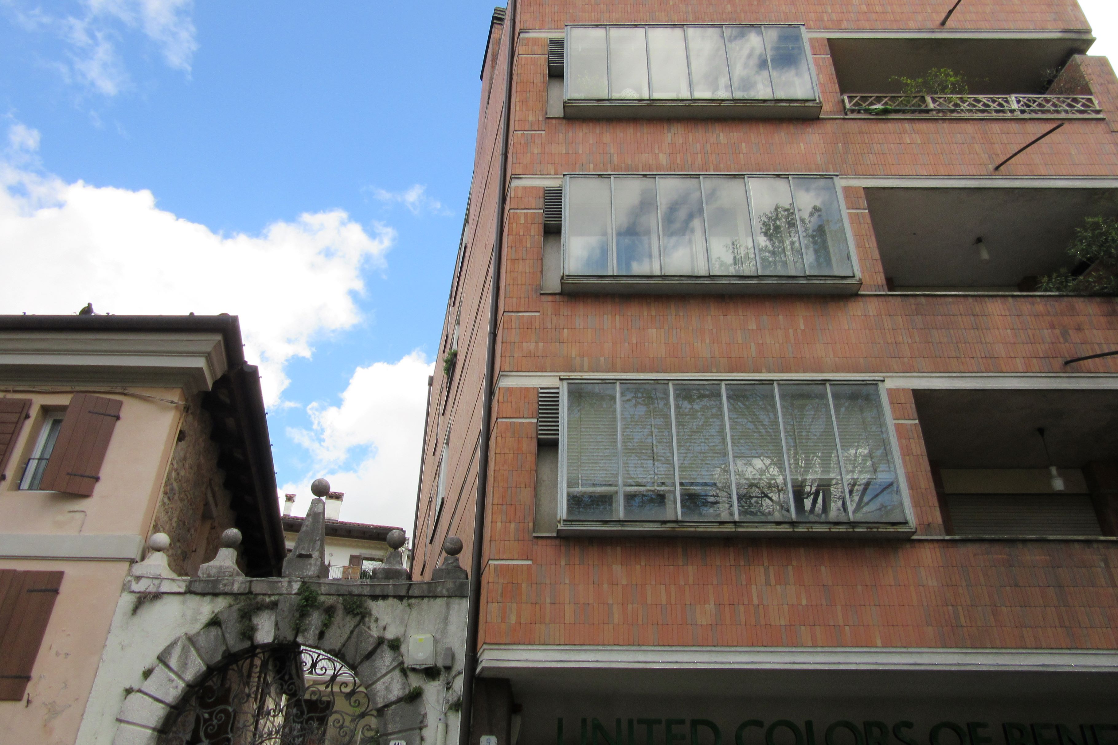 Dettaglio del fronte principale