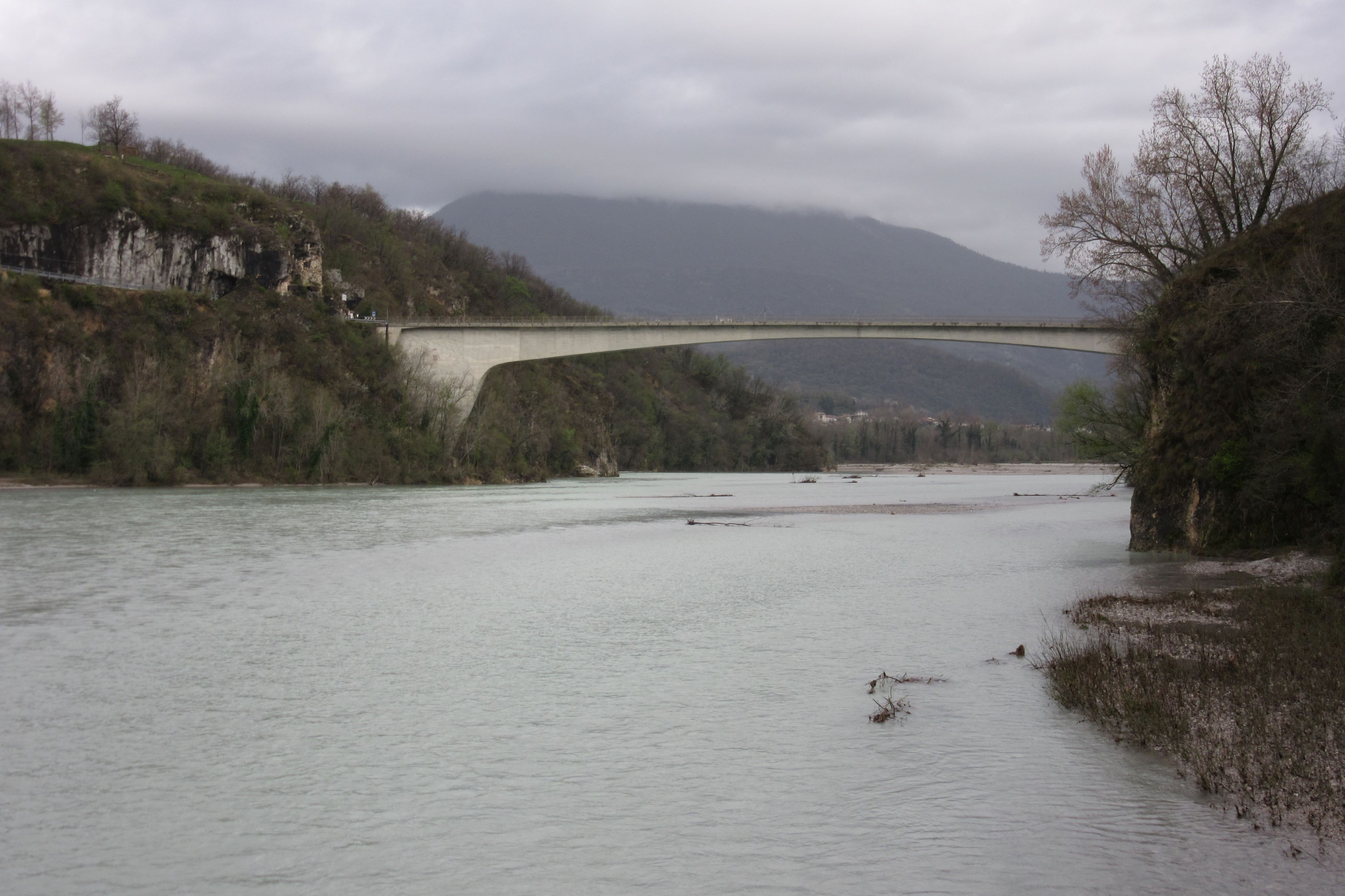 Vista dalla spiaggia di Villuzza
