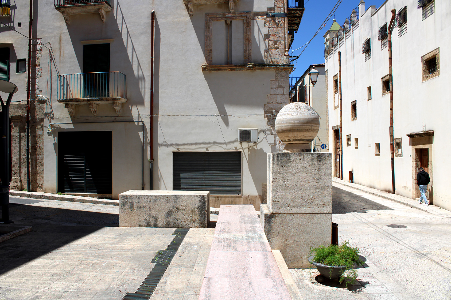 Piazza Giovanni XXIII, livello sopraelevato