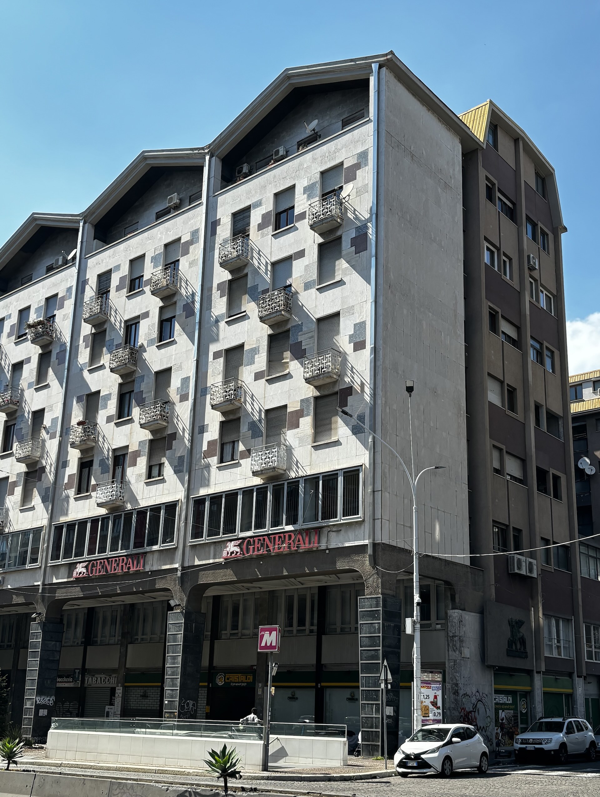 Angolo tra via Rizzo e Corso Sicilia