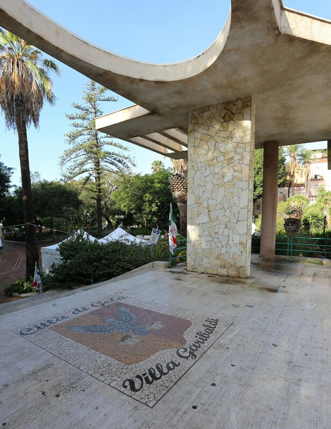 Dettaglio dell'ngresso, oggi 