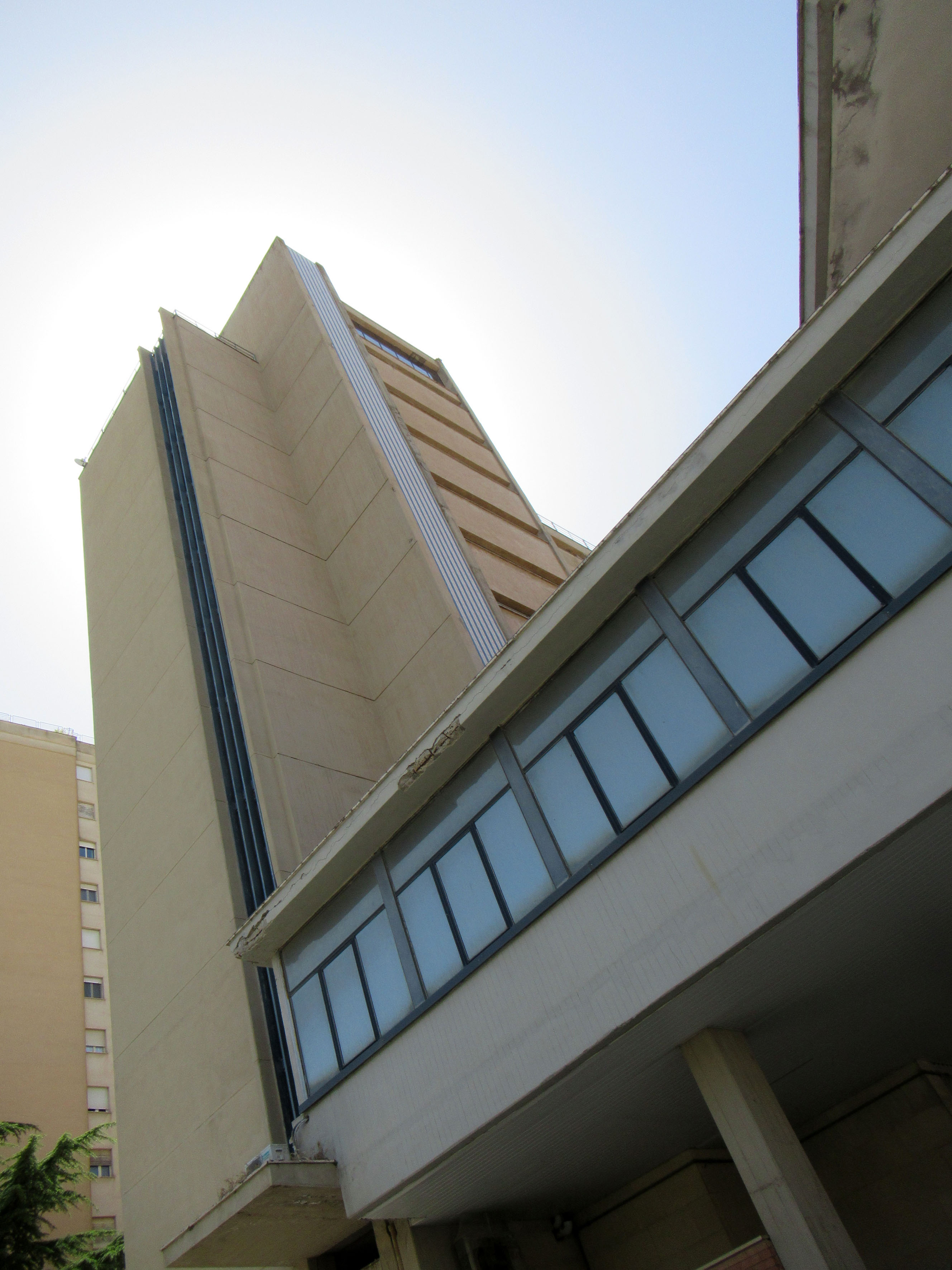 Dettaglio torre depositi - zona uffici