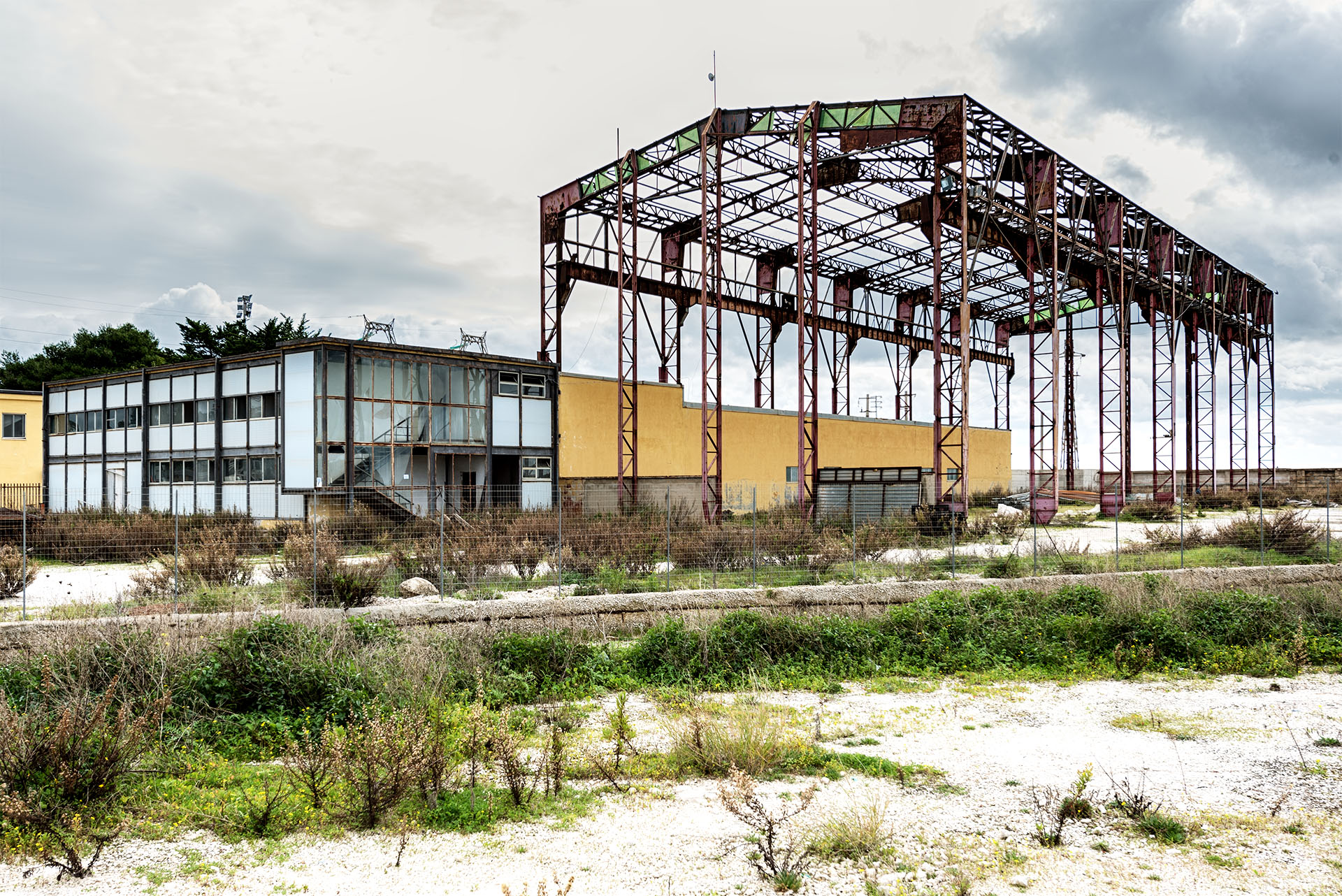 Stato attuale, vista nord-ovest (© Giuseppe Violante)