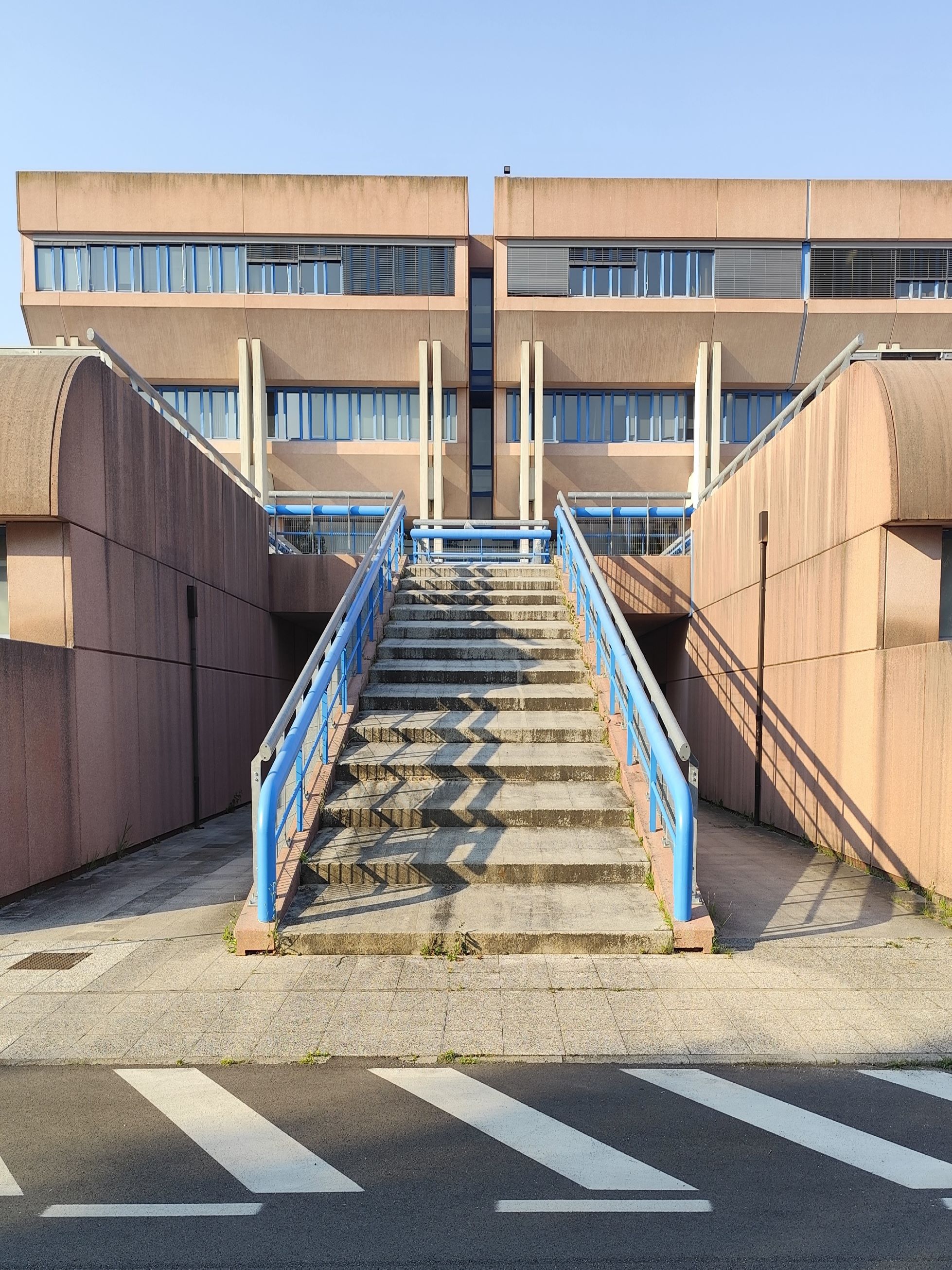 Rampa di accesso al solarium superiore