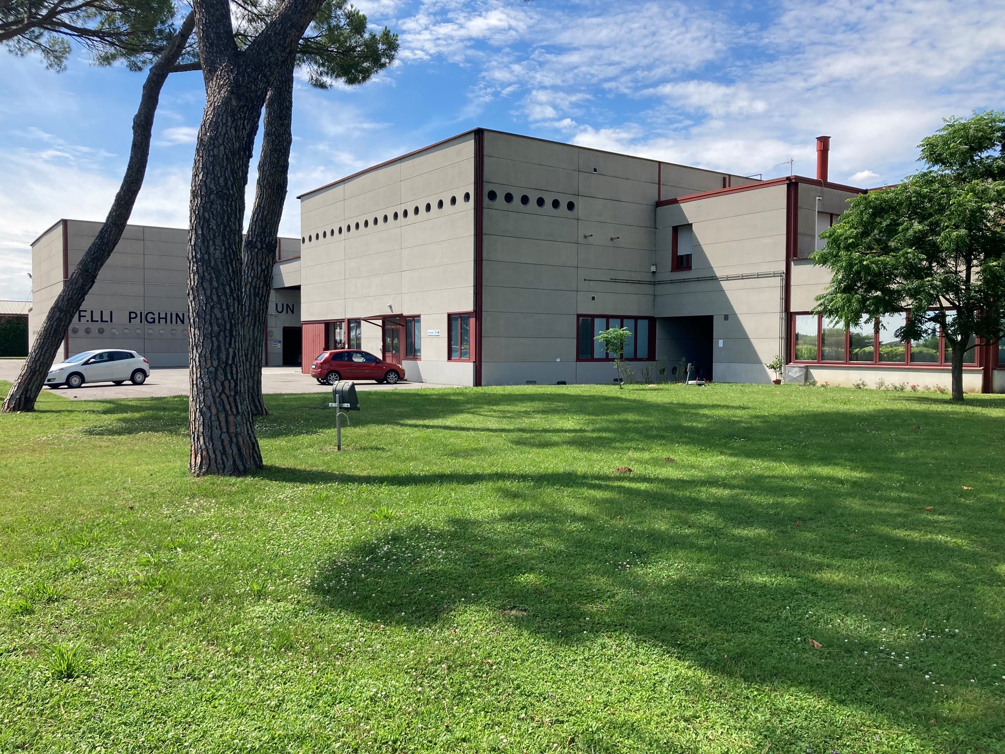 Scorcio della testata d'ingresso