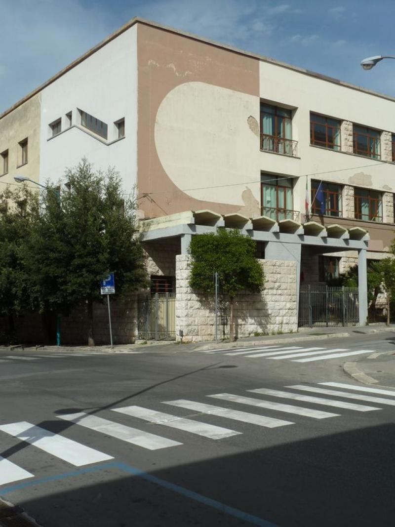 particolare dell'ingresso facciata su via Trieste (2013)