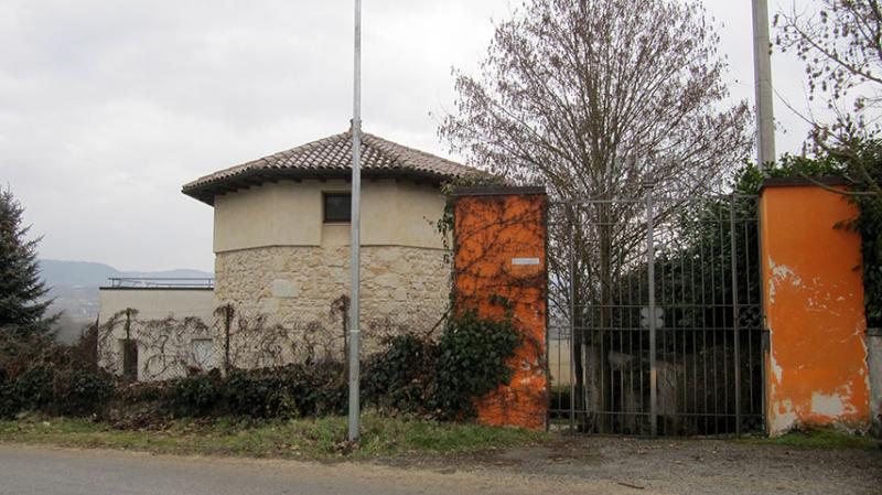 Ingresso principale fronte strada