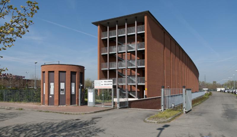 Prospetto laterale dell'edificio per residenze studenti