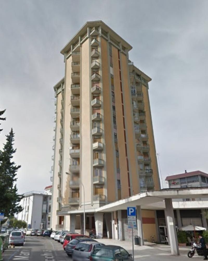 Fronte su Via Vito Mario Stampacchia