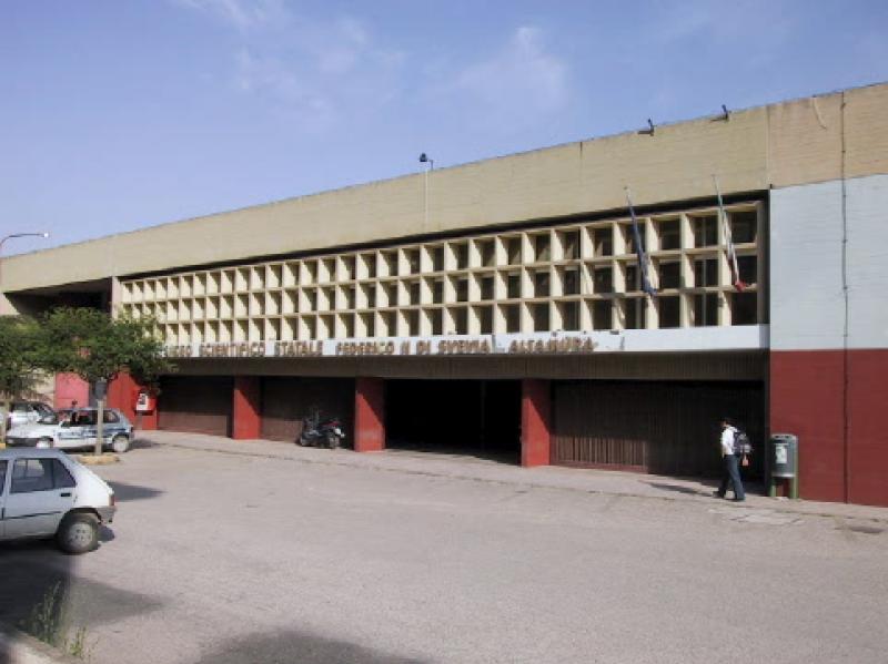 Fronte principale su Via Avezzano