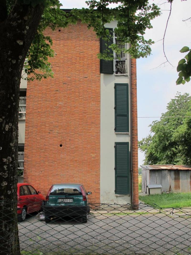 Dettaglio del fronte laterale