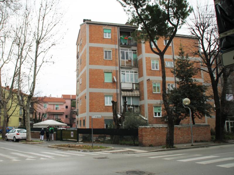 Edificio residenziale Ina-Casa tra viale Sforza e via Coletti, Quartiere Porto, Rimini