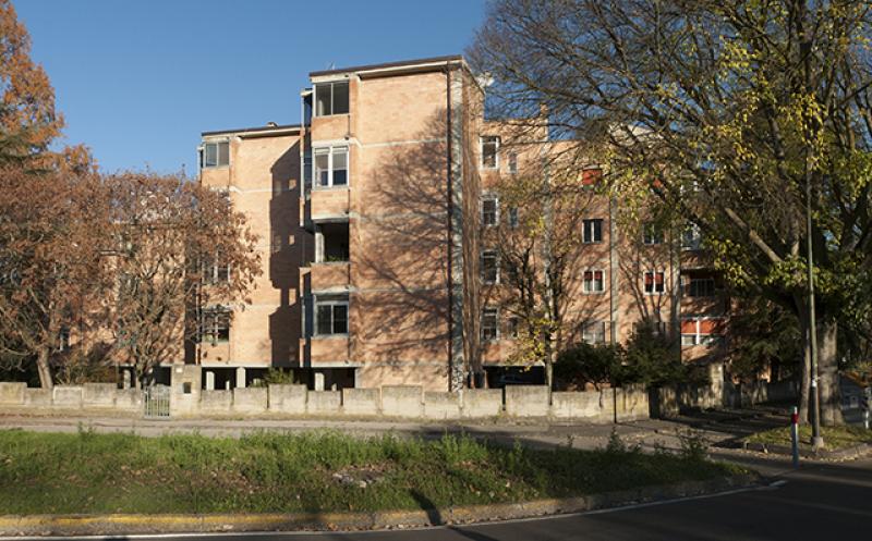 Vista complesso Gescal da via Pomposa, Ferrara