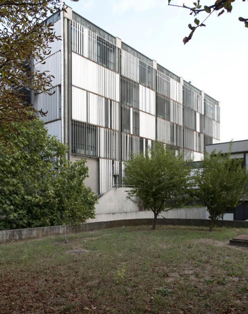 Vista di uno degli edifici