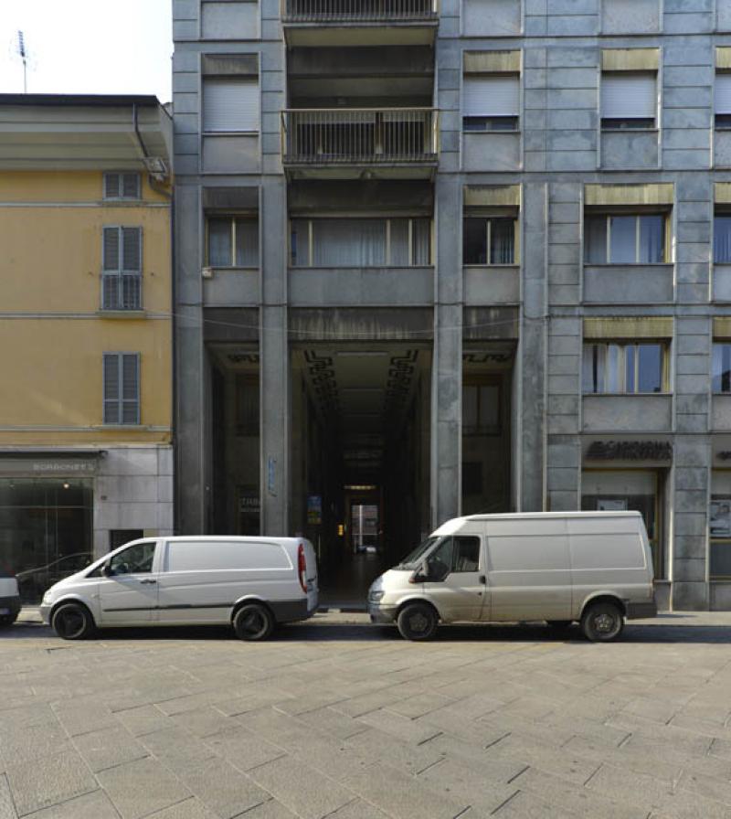 Vista dell'ingresso da via Cavour (autore A. Scardova. Courtesy IBC)