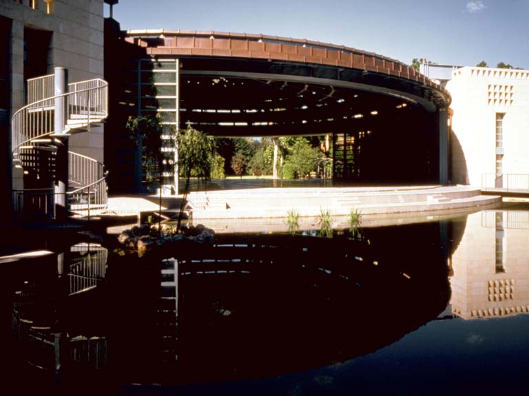 Centro Espositivo Congressuale del Parco di Villa Erba, Cernobbio. Particolare delle ali espositive