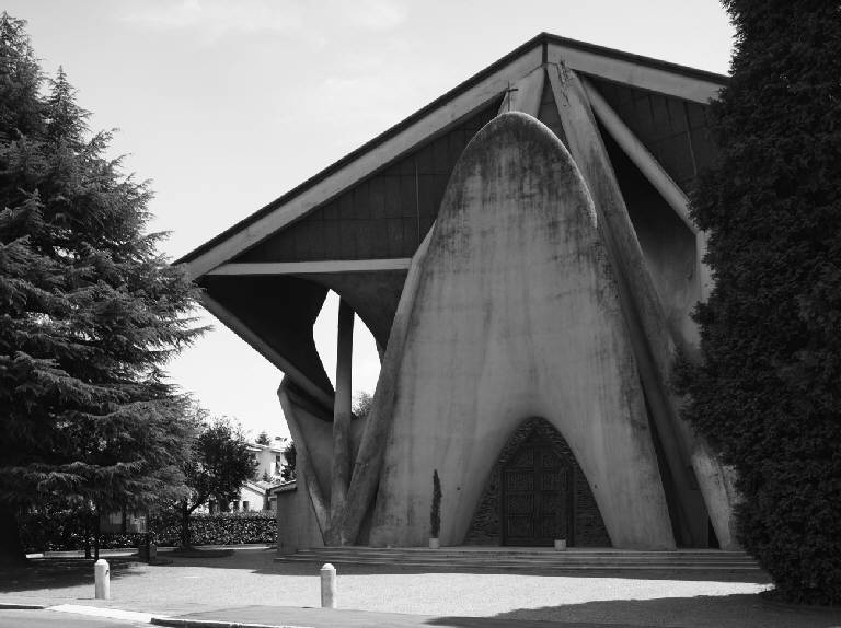 La chiesa di Longuelo, opera di Giuseppe Pizzigoni