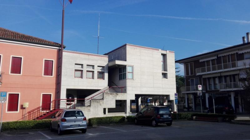 ingresso alla sala Giuseppe Samonà.