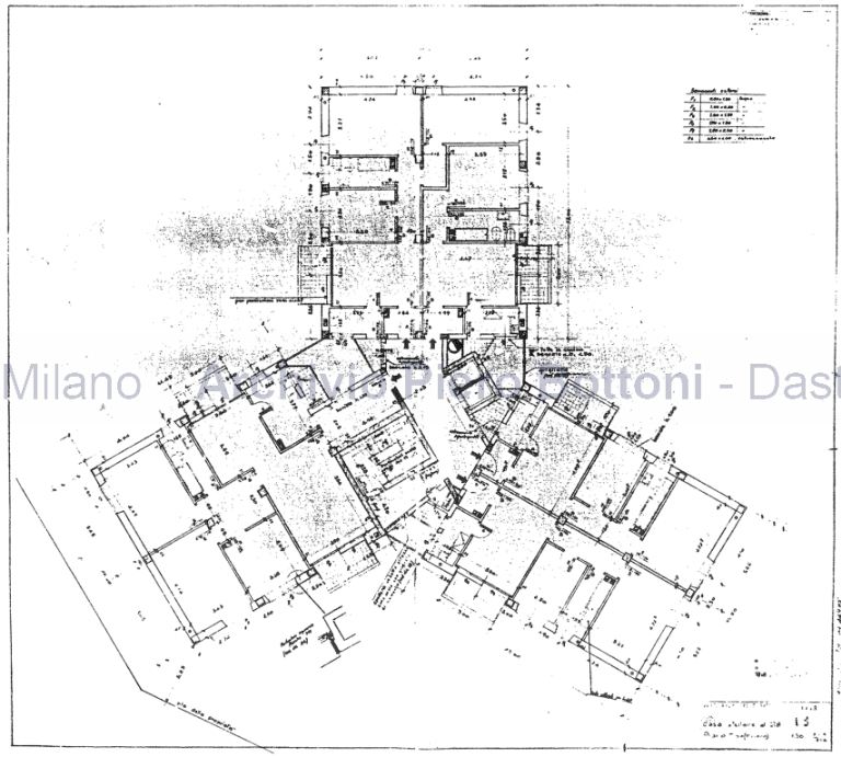 Dis. 13, pianta piano tipo (primo piano). Scala 1:50, prot. 1143, 7 marzo 1956. China su eliografia su lucido