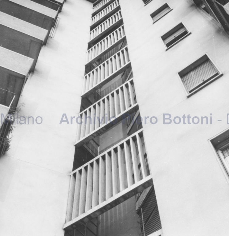 Particolare pannelli vano scale, Positivo, Bianco e nero