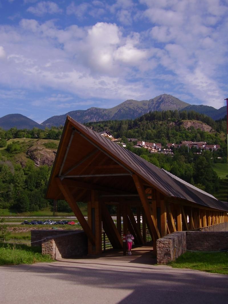 esterno, pensilina