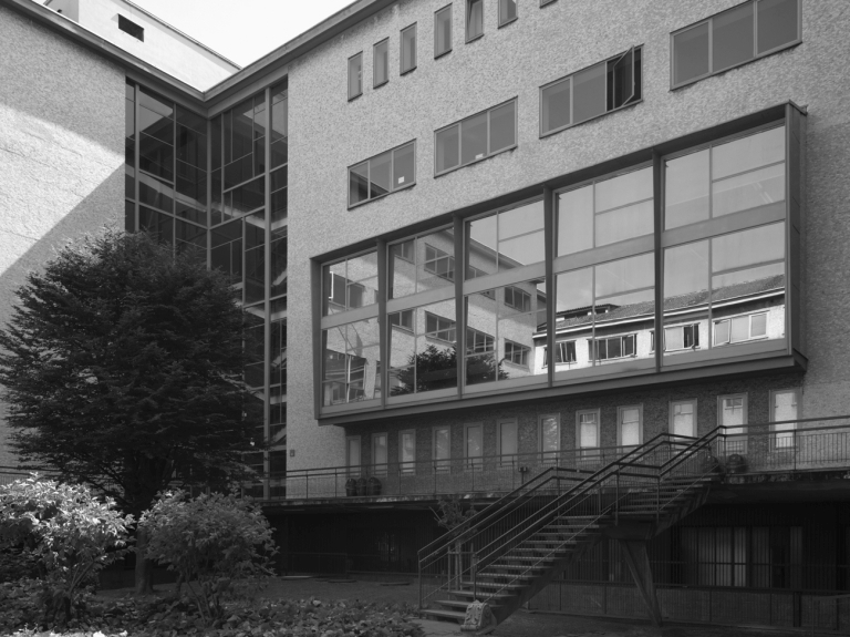 Vista prospetto su cortile interno