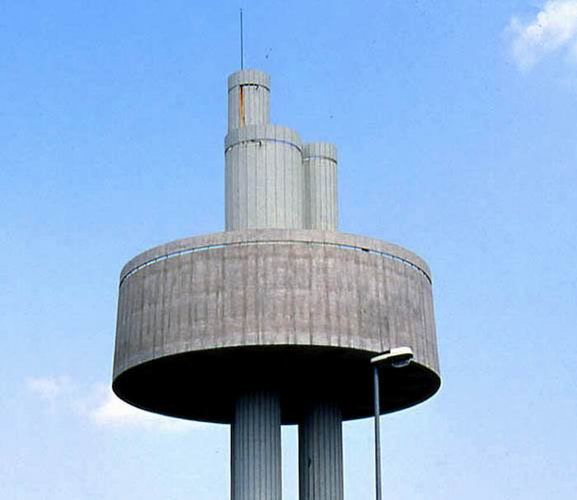 Particolare serbatoio idrico