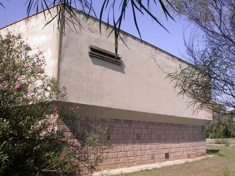 Sant'Anna _ edificio della borgata -