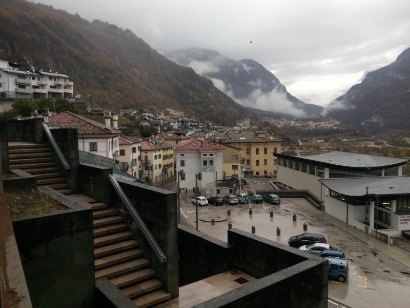 Gradinate Murazzi, vista da via Manzoni
