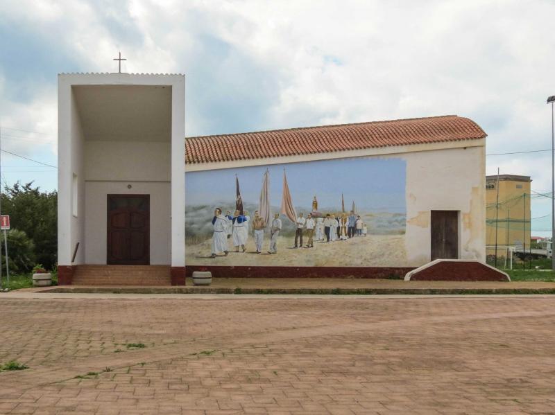 Chiesa di Pozzo San Nicola, prospetto principale