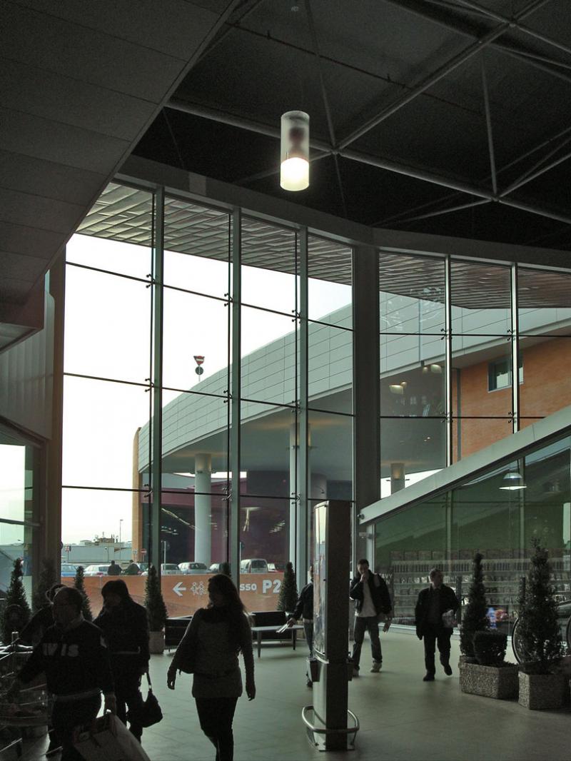 Foyer del centro commerciale