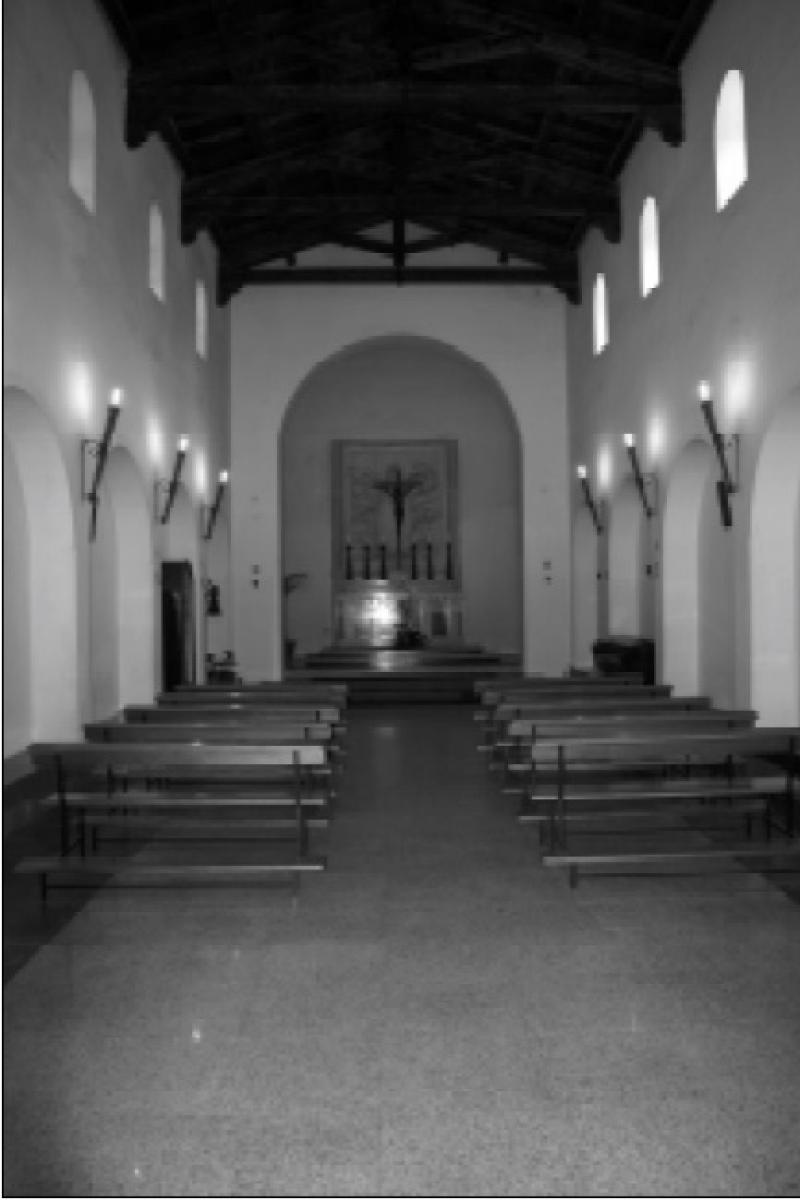 Vista della navata verso l’altare