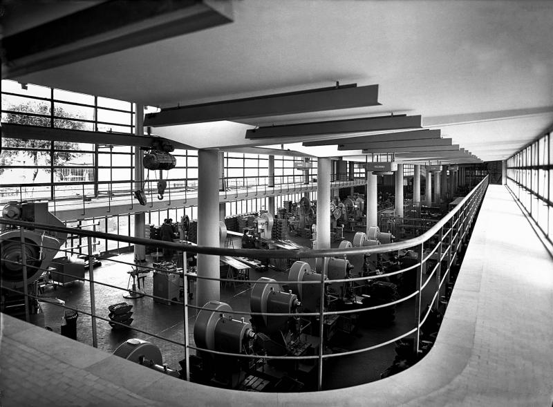 	Stabilimento Olivetti a Pozzuoli, interni