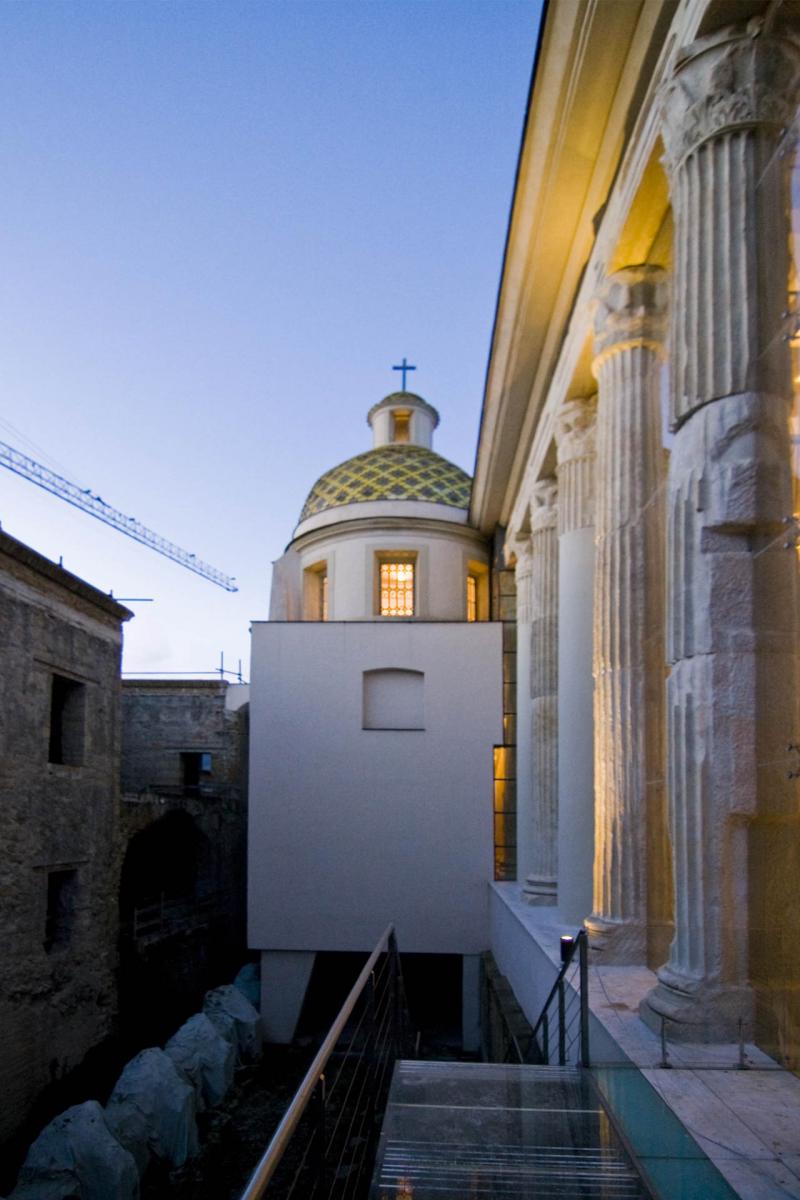 Particolare della cappella dall'esterno