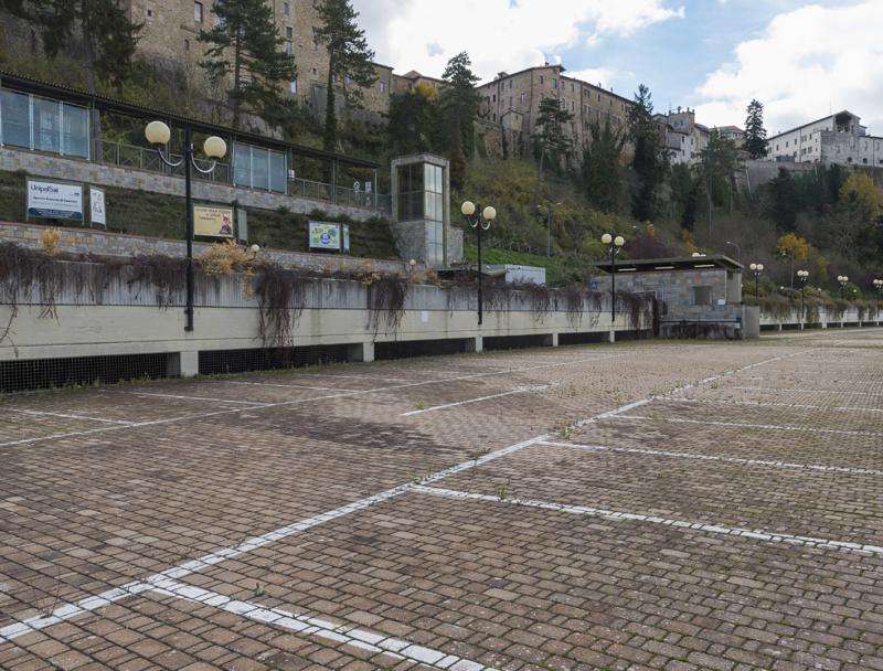 fronte su Via Muzio