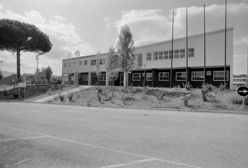 Vista dal piazzale del Palazzetto dello sport