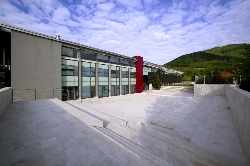 esterno - foto di Luca Vignelli