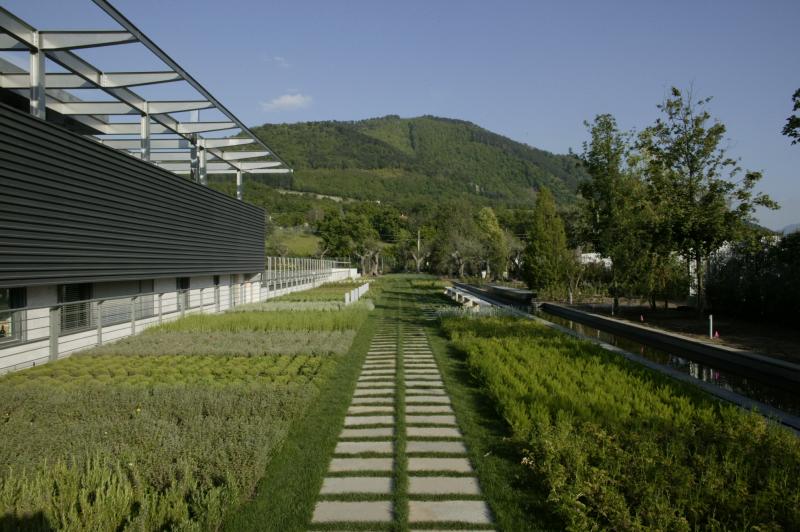 esterno - foto di Luca Vignelli